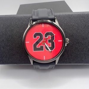 Men Watch Black and Red New No Tag